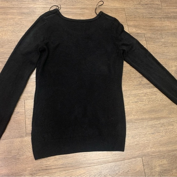 Debbie Morgan Women's Size Small Black V Neck Rhinestone Sweater - Picture 10 of 10